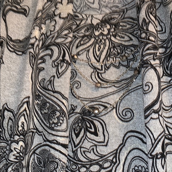 one piece tank with sweater attached,with necklace - Picture 2 of 4